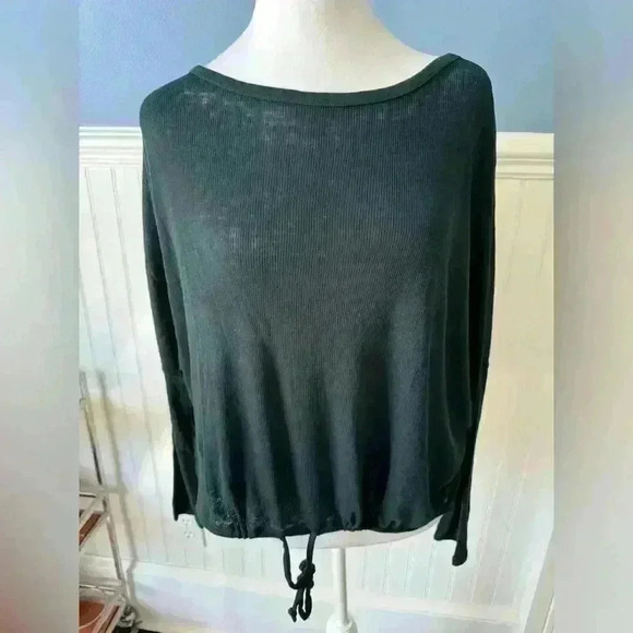 NWT Chaser Ribbed Ling Sleeve Drawstring Top ~ Dark Green ~ Medium - Picture 1 of 9